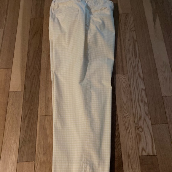 Talbot’s Capri Pant - Picture 3 of 9